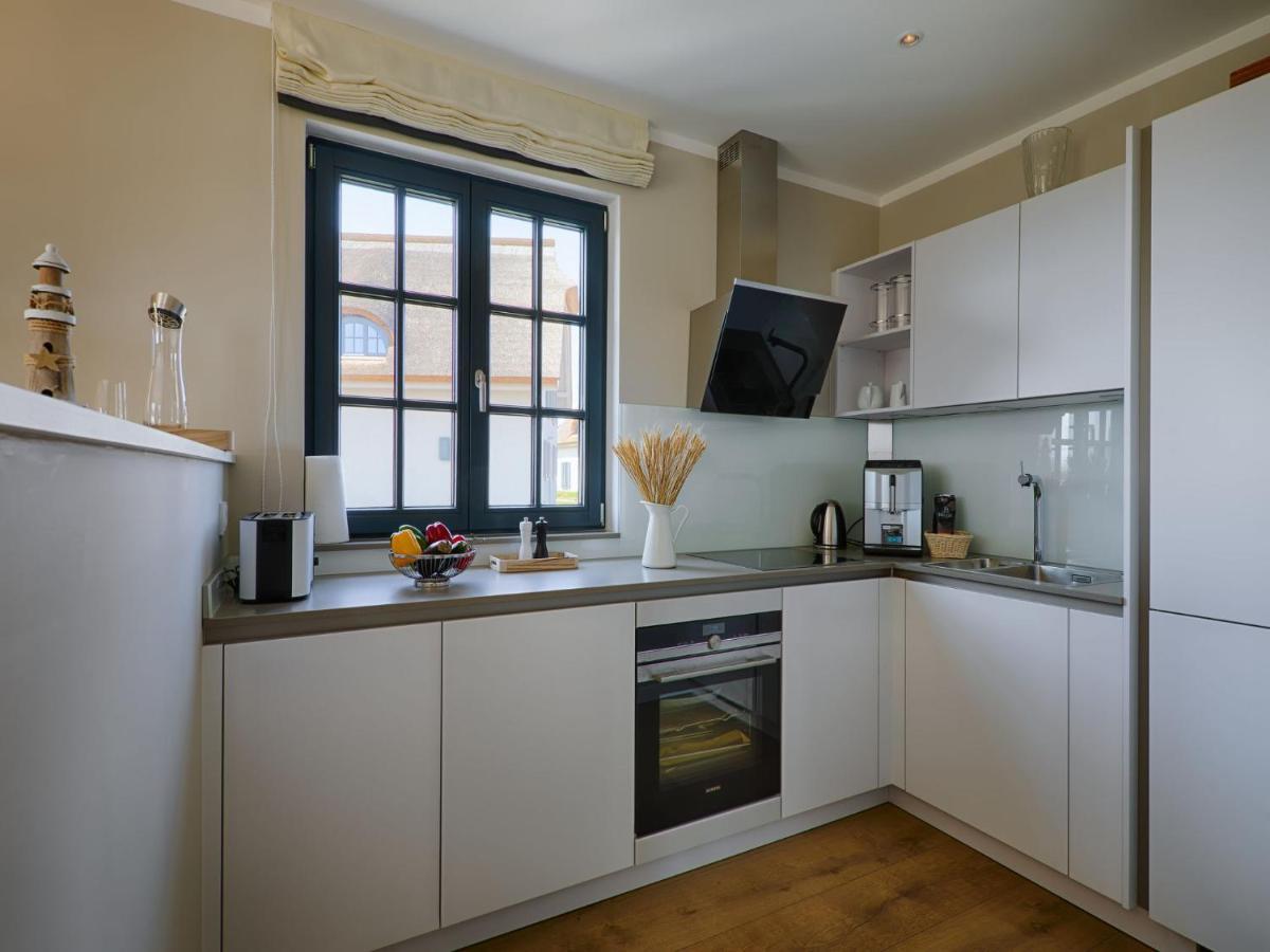 Reetland Am Meer - Premium Reetdachvilla Mit 3 Schlafzimmern, Sauna Und Kamin F23 Dranske Exterior photo